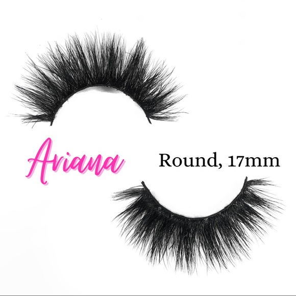 Faux Mink and Mink Lashes | Beauty Escape TO - Picture 12 of 14